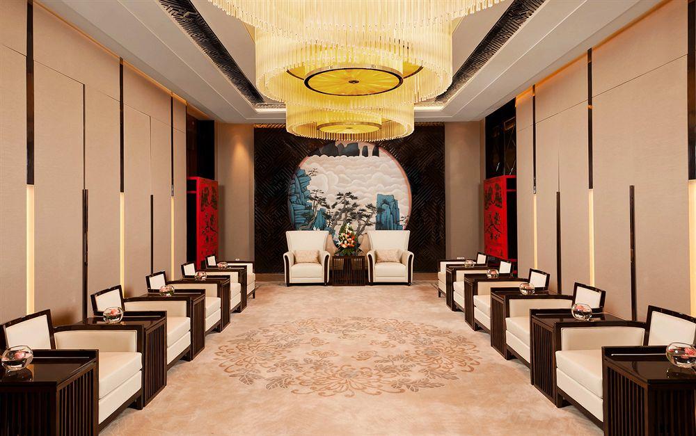 Sheraton Changchun Jingyuetan Hotel Εξωτερικό φωτογραφία