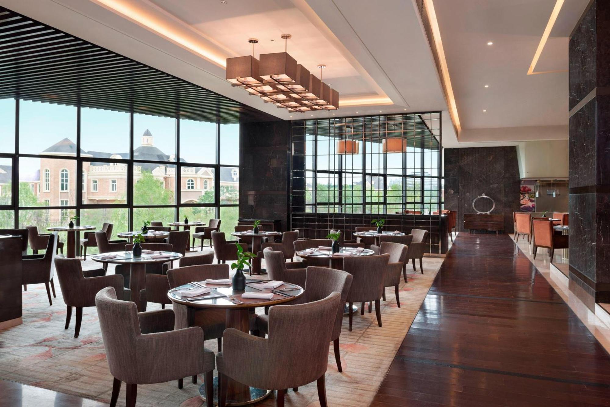 Sheraton Changchun Jingyuetan Hotel Εξωτερικό φωτογραφία