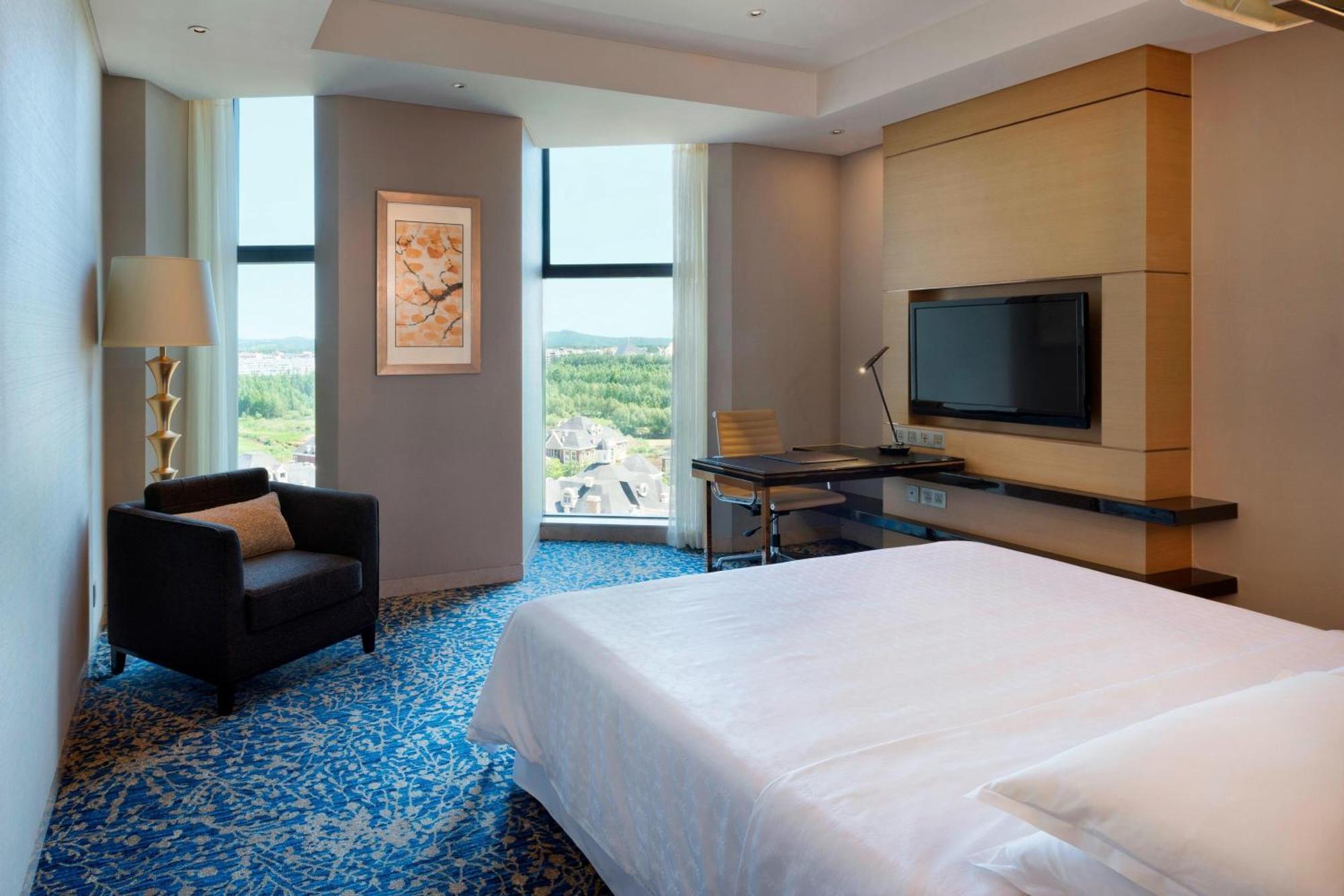 Sheraton Changchun Jingyuetan Hotel Εξωτερικό φωτογραφία