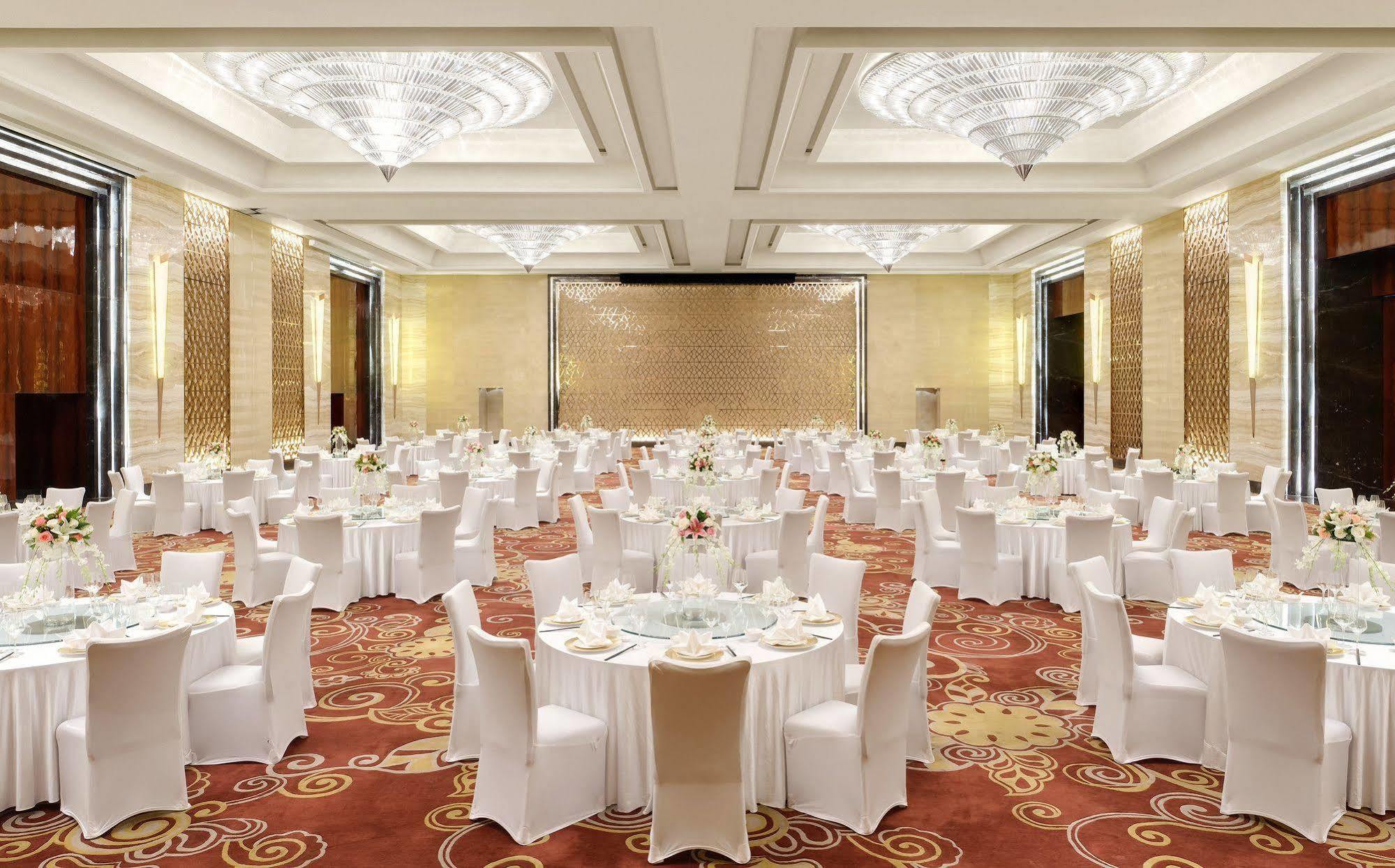 Sheraton Changchun Jingyuetan Hotel Εξωτερικό φωτογραφία