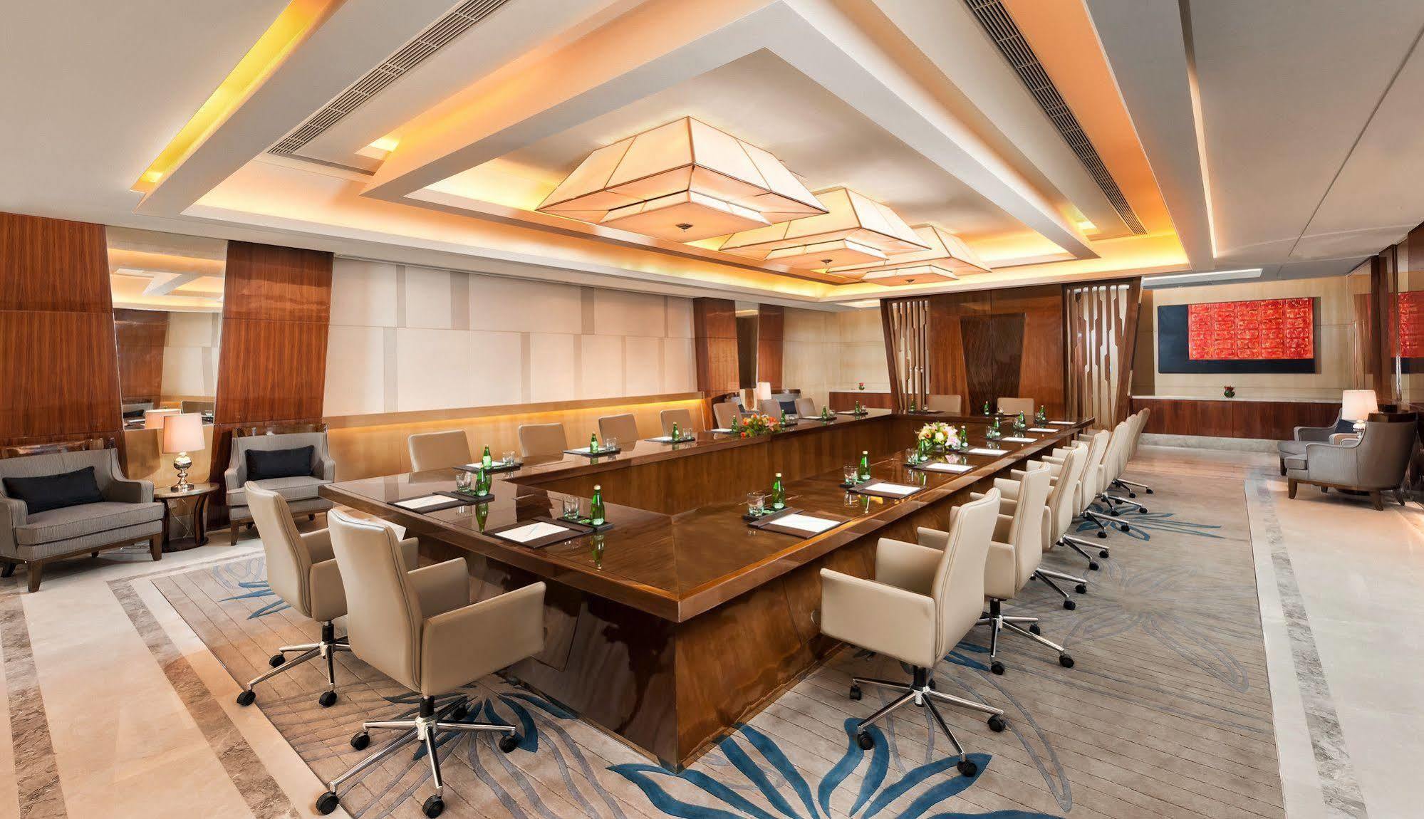 Sheraton Changchun Jingyuetan Hotel Εξωτερικό φωτογραφία